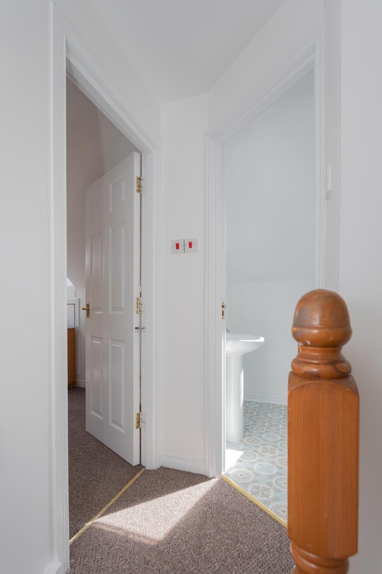 Ardenlee - Stylish 3 Bed Apt Close To City, Parking And Wifi Belfast Eksteriør billede